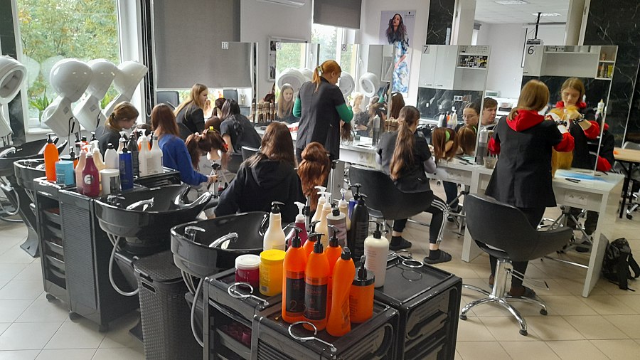 BCU będzie kształcić przyszłe kadry w branży fryzjersko-kosmetycznej